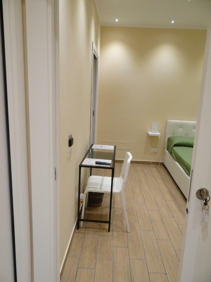 Bed and Breakfast Montecarlo Palace Palermo Exterior foto